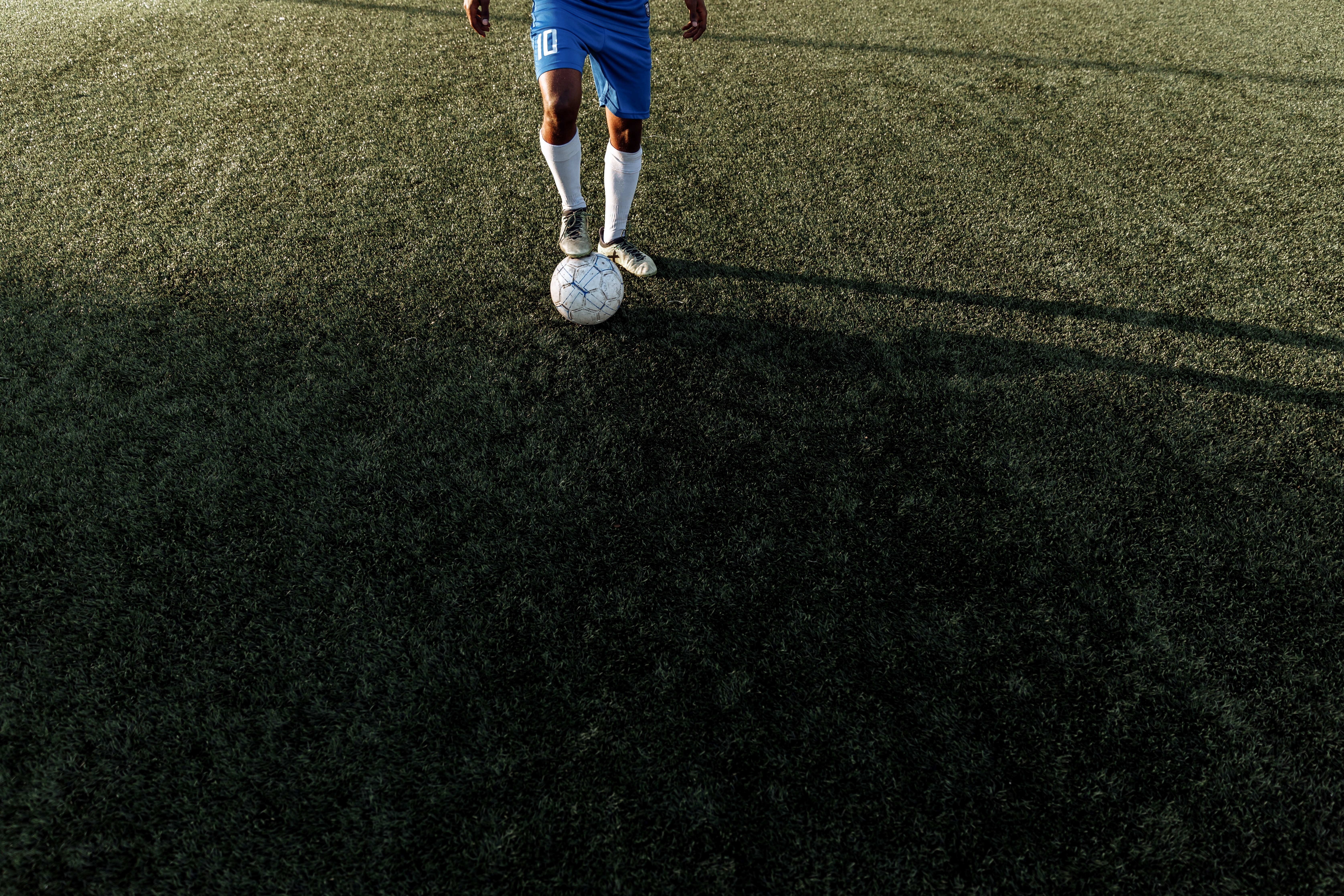 Mas onde está o futebol?