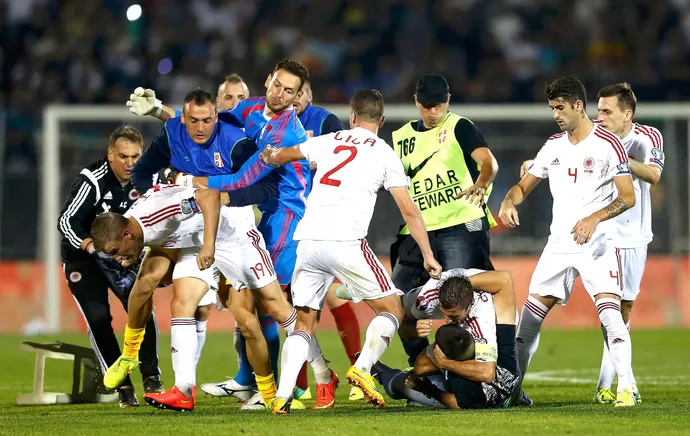 Sérvia x Albânia: Quando o futebol enfrenta a história e a geopolítica
